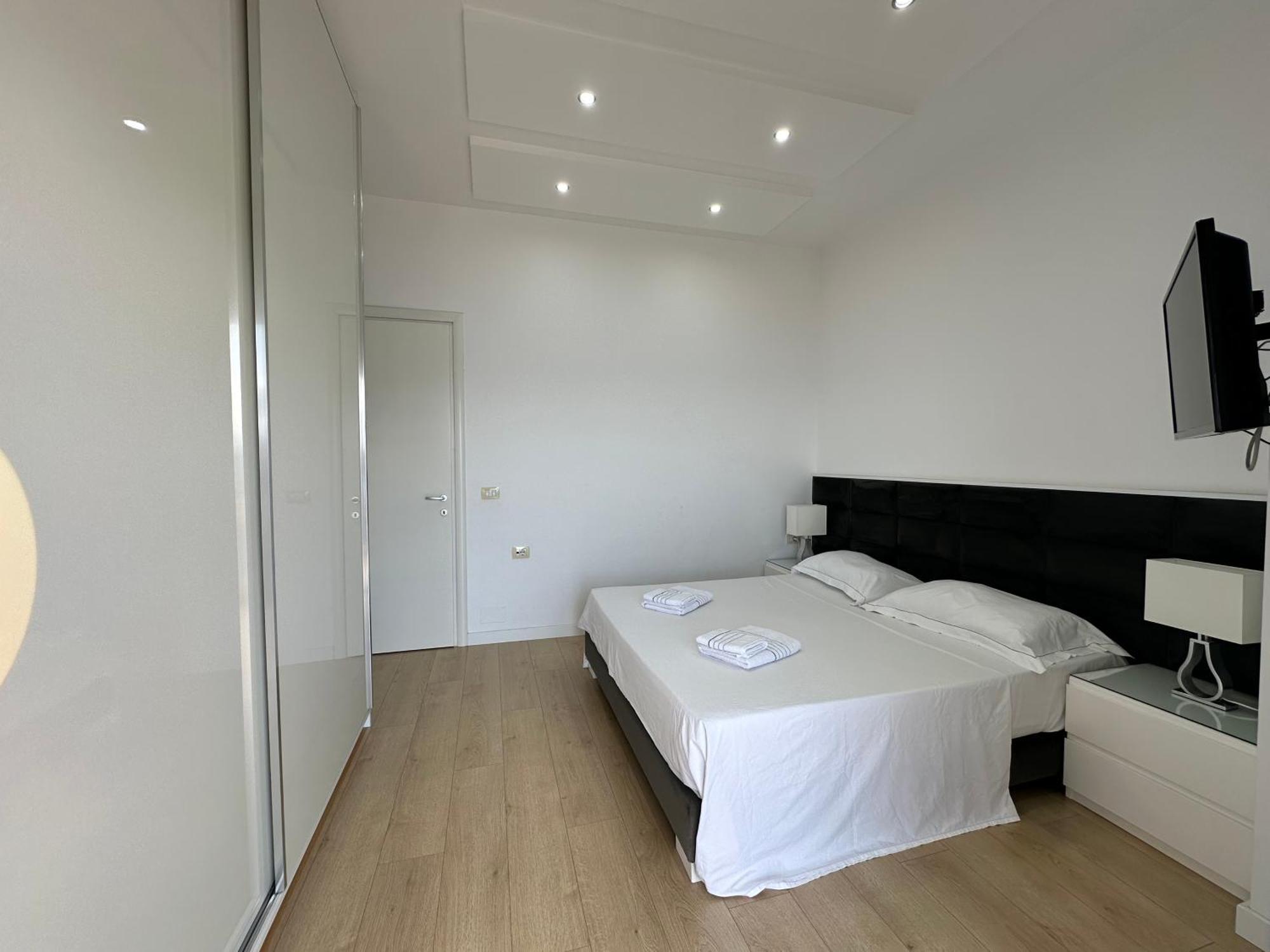 Luxy Coral Aparts Apartman Saranda Kültér fotó