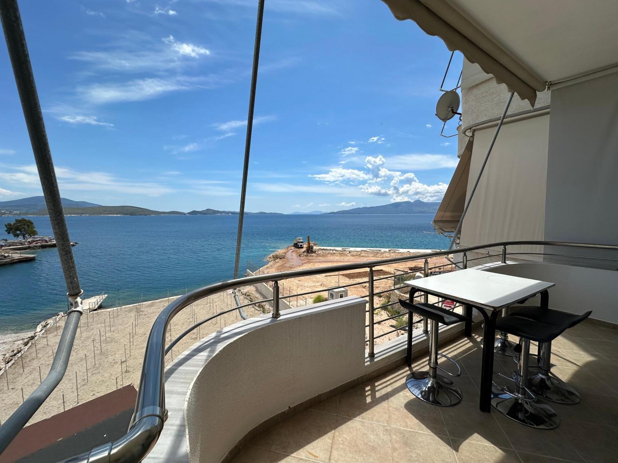 Luxy Coral Aparts Apartman Saranda Kültér fotó