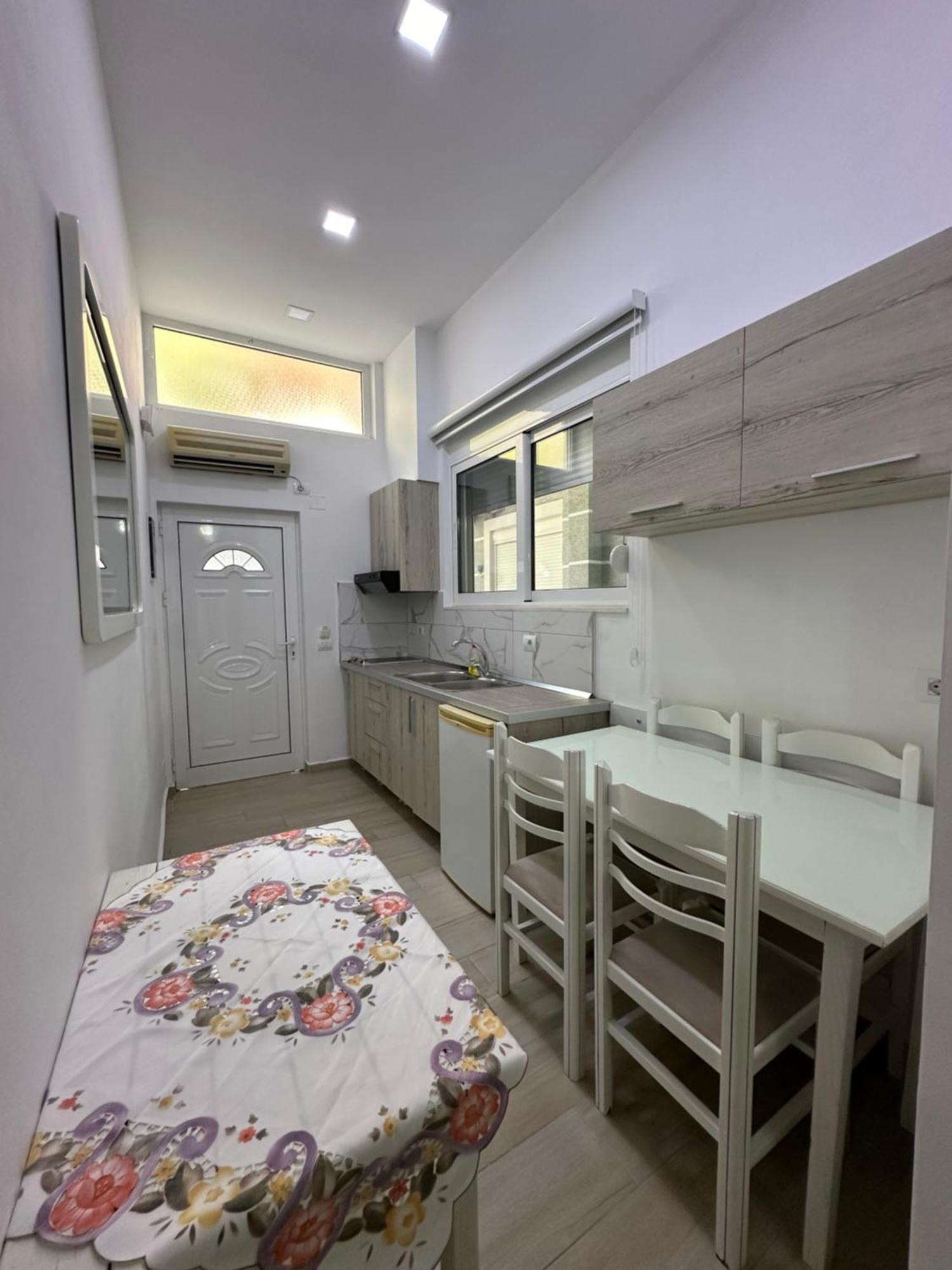 Luxy Coral Aparts Apartman Saranda Kültér fotó